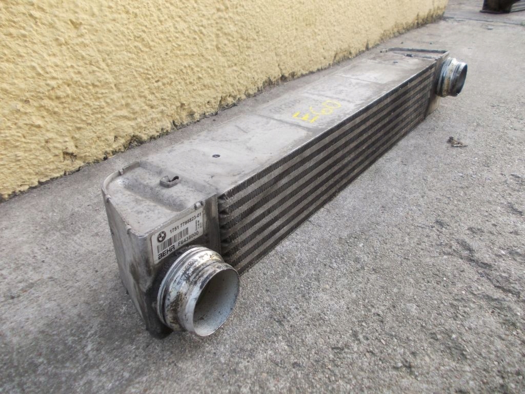 фото №4, Bmw 5 e60 e61 інтеркулер