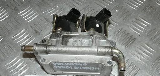 фото №1, Volvo s40 v40 1.8 gdi 125km насос вакуумa