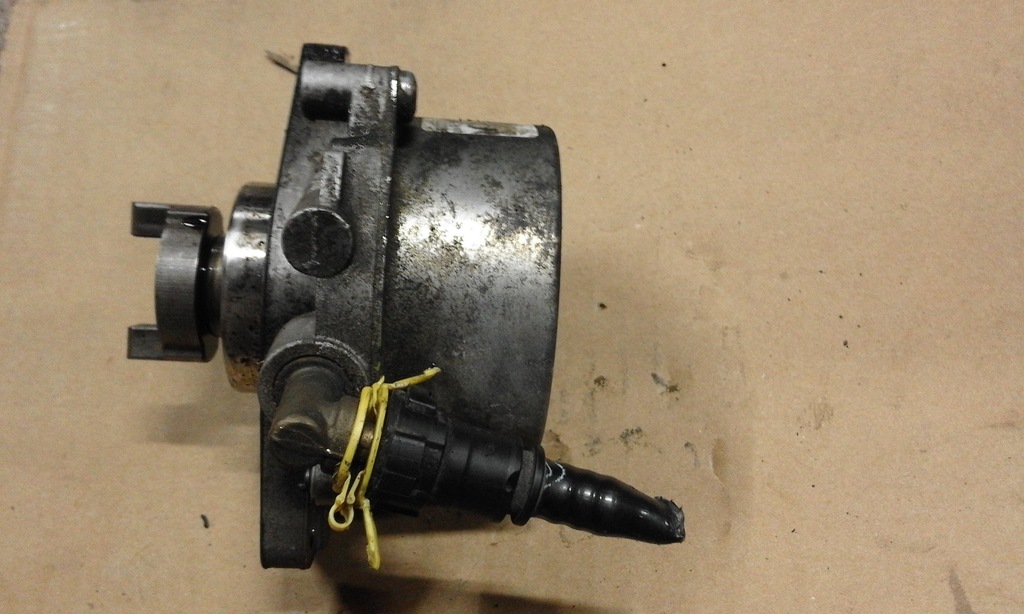 фото №1, Fiat grande punto 1.3 вакуум насос