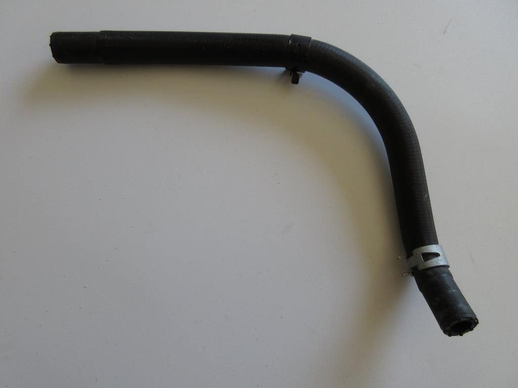 фото №1, Auris ii 1.6 бензин wąż wody