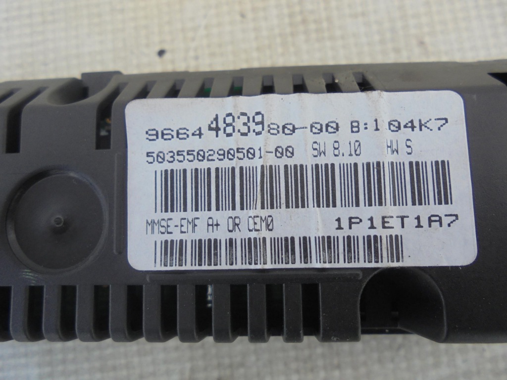 фото №2, Дисплей радио peugeot 308 9664483980