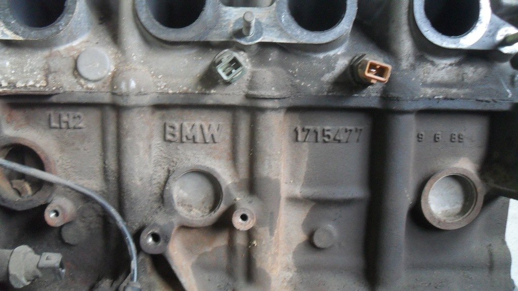фото №5, Bmw e30 блок двигателя двигателя голый 1 715 477 m40 316i