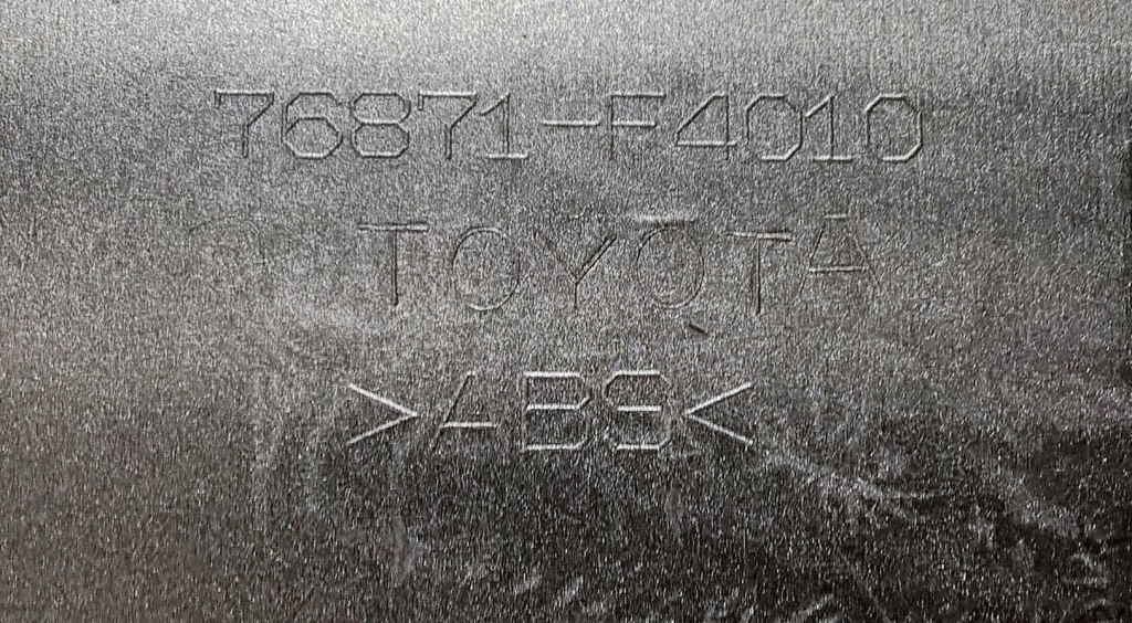 фото №5, Toyota c-hr 16- спойлер спойлер кришки задня oryg ідеальний стан