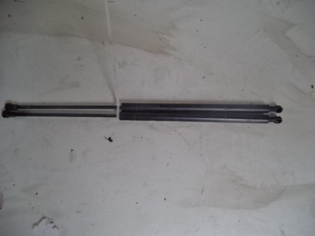 фото №1, ! peugeot 206 sw амортизатори привід кришки задня !