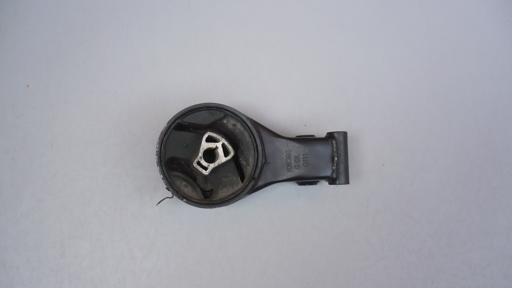 фото №1, Подушка кронштейн 13248630 chevrolet cruze