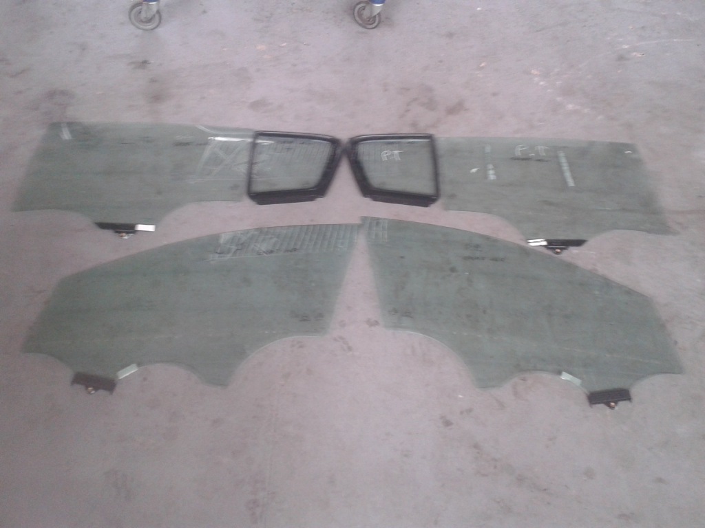 фото №1, Kia sportage iv 2016 скло двері задня задня ліва