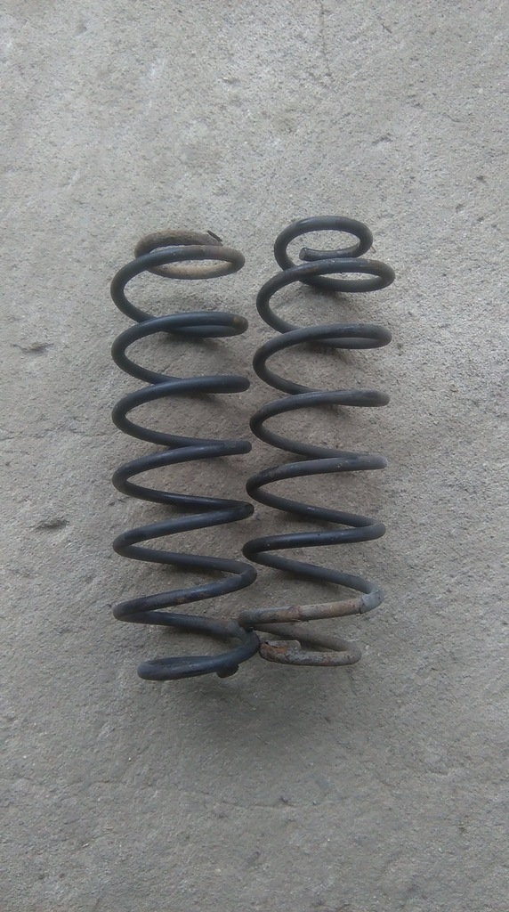 фото №1, Mazda 2 02-07 пружина задняя задняя