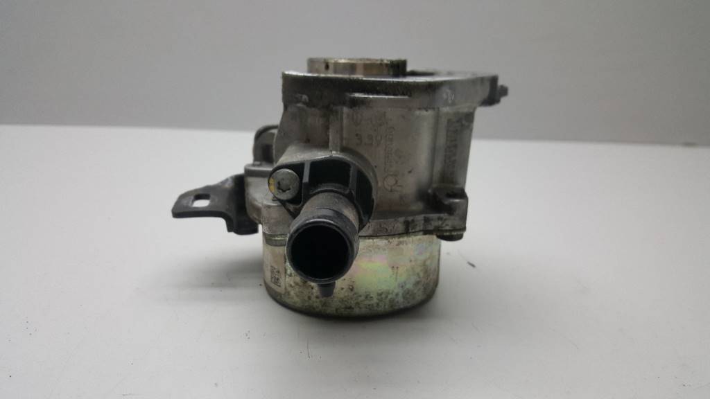 фото №6, Насос вакуум 14650272r dacia dokker 1.5 dci 55 kw