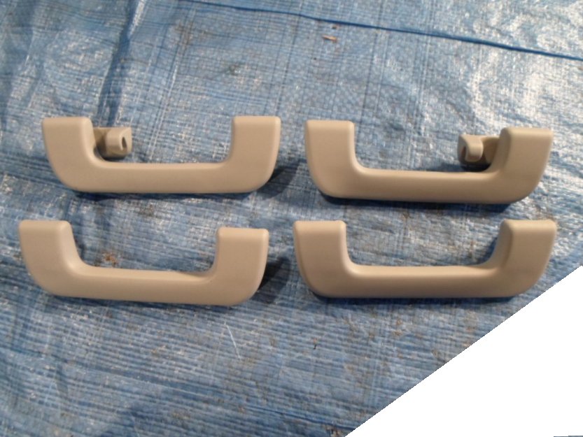 фото №1, Audi a3 8v0 ручки потолочный серые комплект