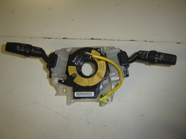 фото №1, Mazda 5 07-10 lift подрулевой переключатель переключатель комбинированный