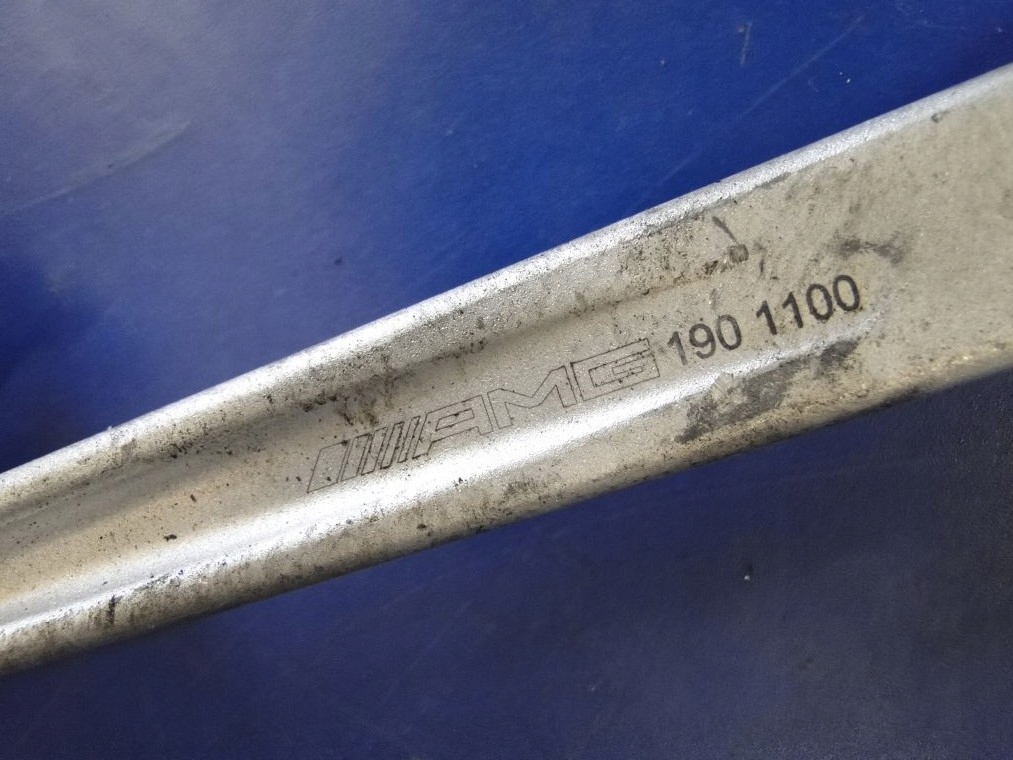 фото №3, Mercedes новый sls 197 рычаг левый правый amg black