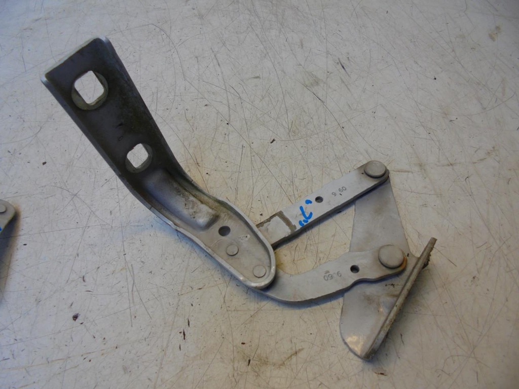 фото №4, Петля капот левый renault master ii movano