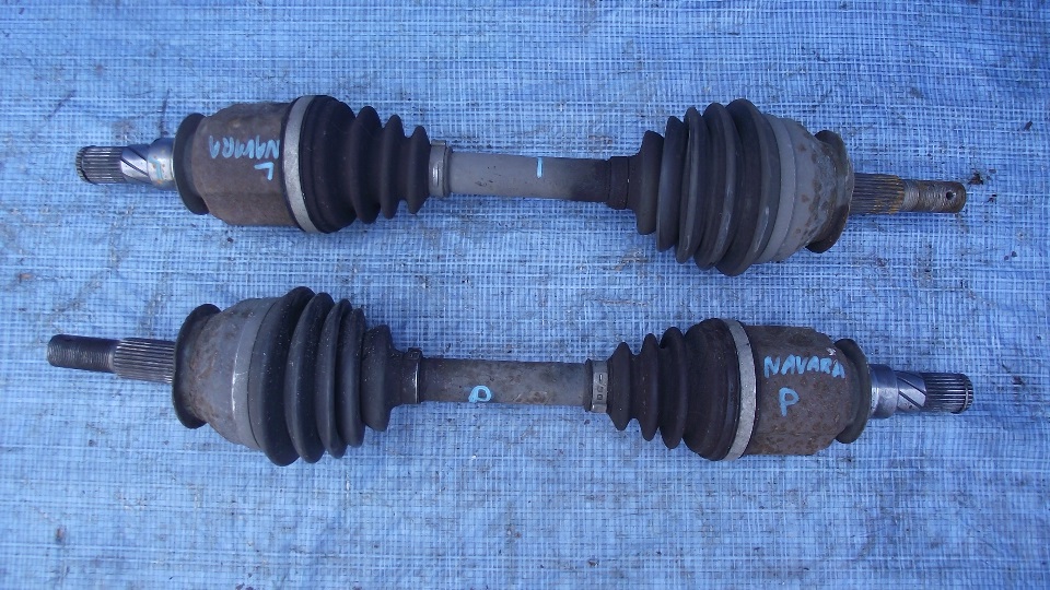 фото №1, Nissan navara d40 pathfinder 2.5 dci привідний вал ліва