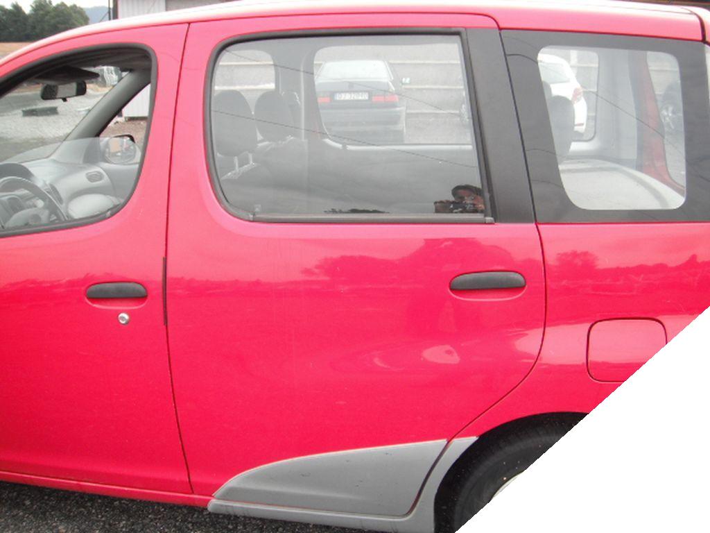 фото №2, Toyota yaris verso 99-05 дверь левая задние - голый