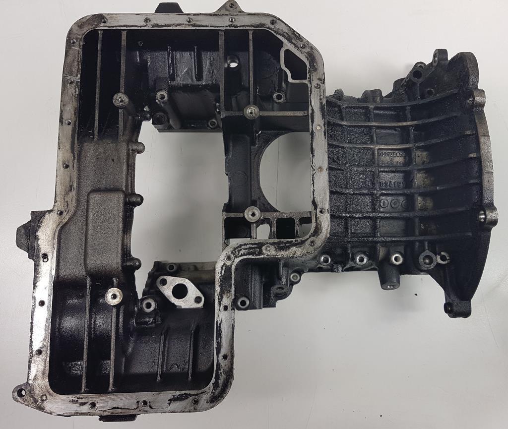 Купить Поддон масляная верхний audi a8 3.3 tdi 057103603d
