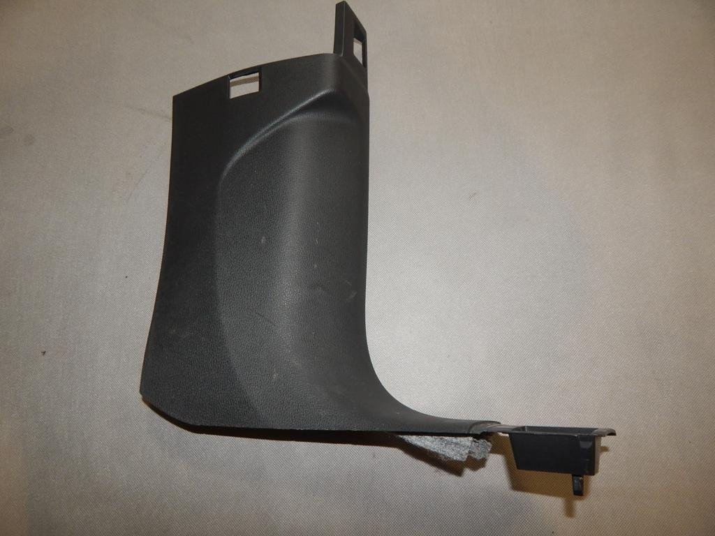 фото №1, Audi q7 4m защита стойка 4m1867272a