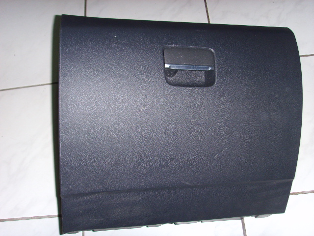 фото №1, Mercedes b w246 бардачок пассажира