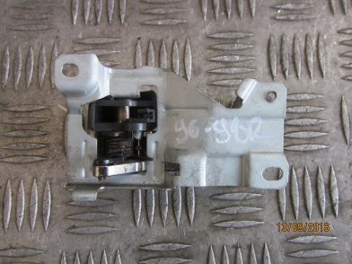 фото №7, Ручка правый перед mitsubishi galant viii 96-98r