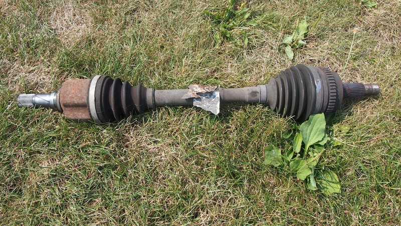 Приводной вал шрус  master movano 2.5 dci 03-11 правая в Украине