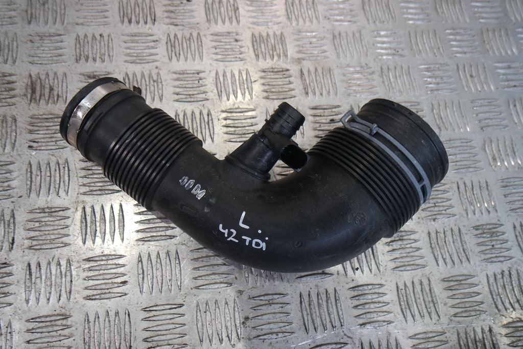 фото №1, Труба інтеркулер повітрозабірник porsche cayenne 7p6129571