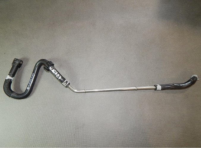 фото №1, Vw golf 7 sportsvan шланг топливный 04e133723al