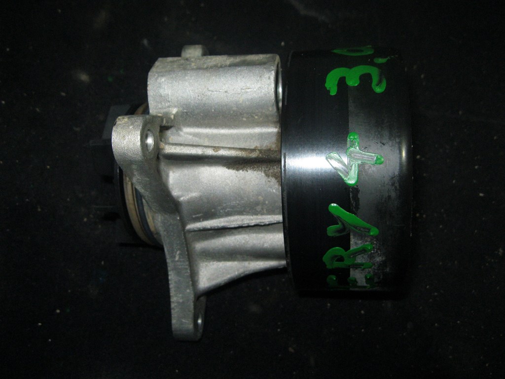 фото №2, Насос wody land rover discovery 4 iv 3.0d 12r