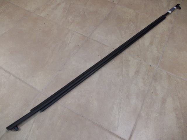 фото №1, Молдинг подоконная планка toyota verso '11 oryg.