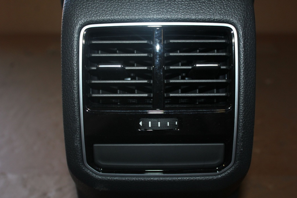 фото №2, Туннель средний подлокотник vw passat b7 561863243