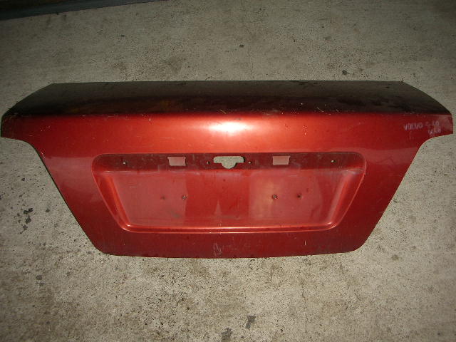 фото №1, Volvo s-40 крышка багажника задняя