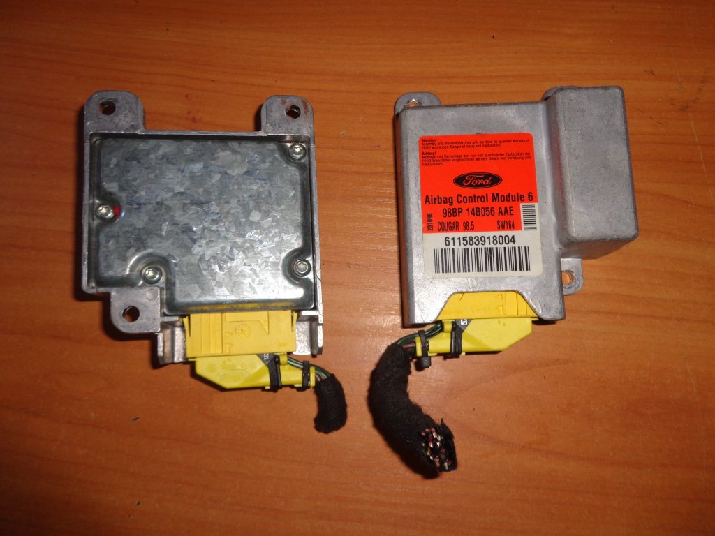 фото №1, Cougar модуль подушок датчик подушка безпеки 98bp14b056aae