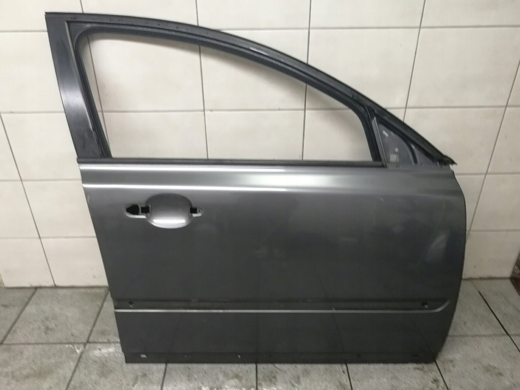 фото №1, Дверь правый перед volvo v50