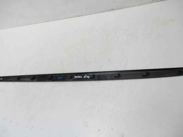 фото №8, Молдинг дверь левый перед renault twingo ii