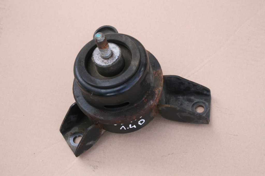 фото №1, Подушка двигателя правая hyundai ix20 venga crdi