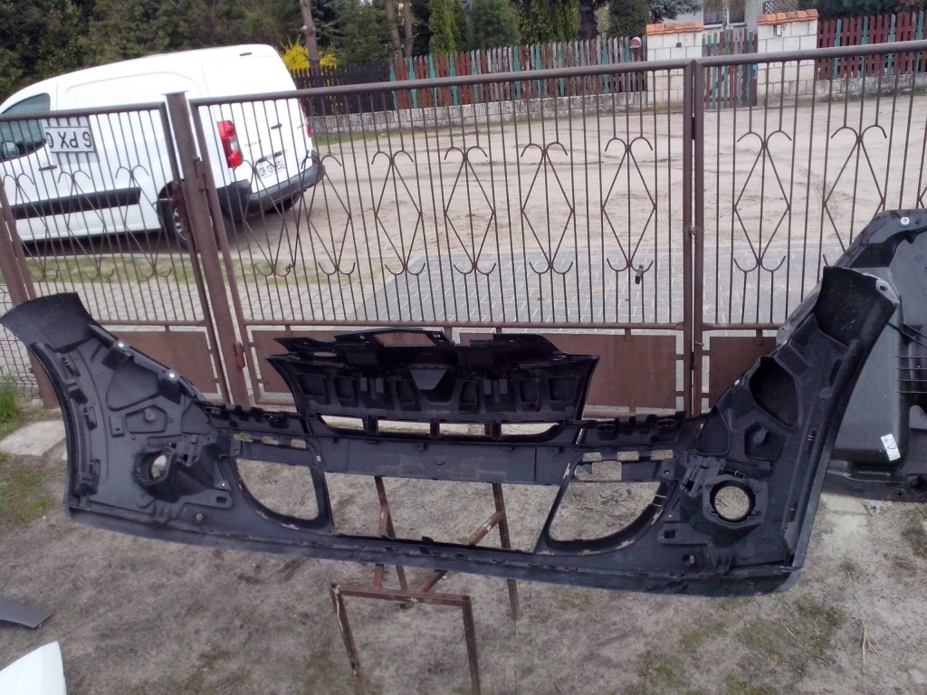 фото №2, Бампер перед renault megane iii cabrio coupe