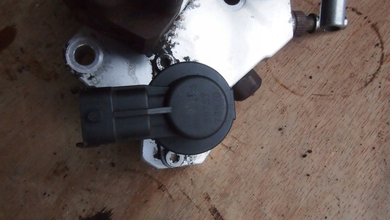 фото №16, Датчик давления топлива trafic 2.0 dci 0281002801