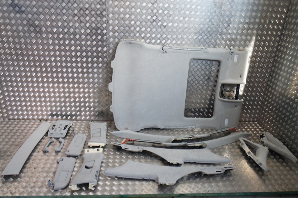 фото №1, Стеля audi a8 s8 d4 люк alcantara