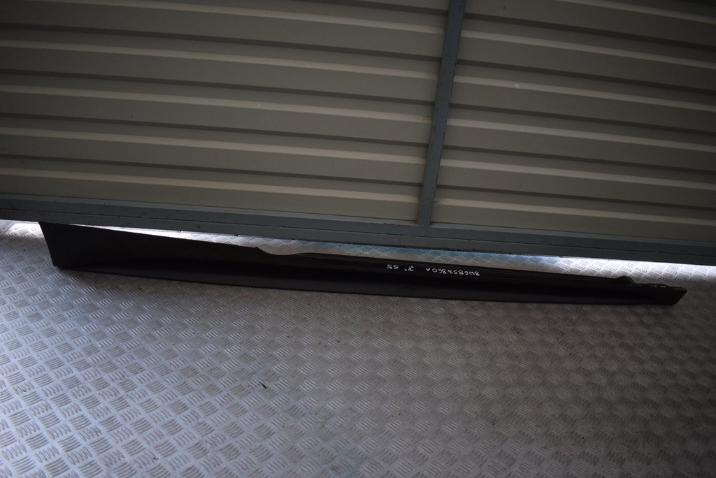 фото №1, Молдинг накладка порог правая audi s5 8w6 8w