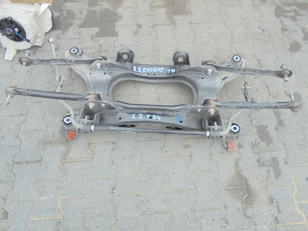 фото №1, Подрамник подрамник задний задняя range rover evoque