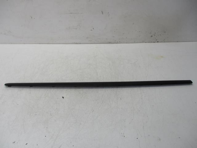 фото №1, Молдинг дверь левый перед renault twingo ii