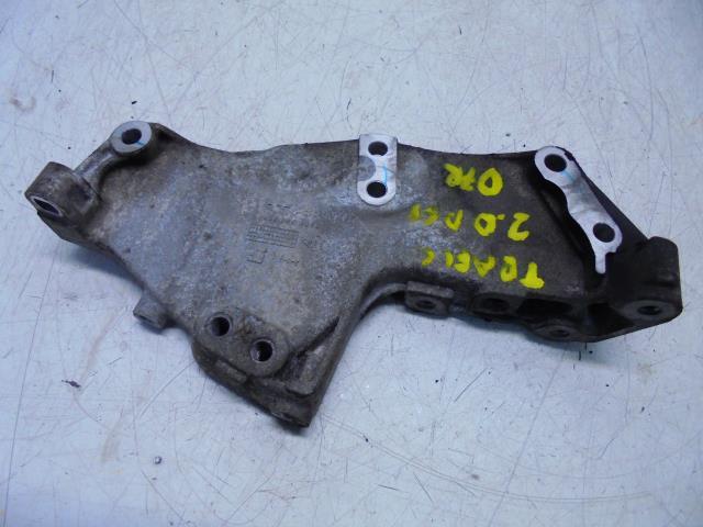 фото №6, Кронштейн двигуна trafic vivaro 2.0 dci