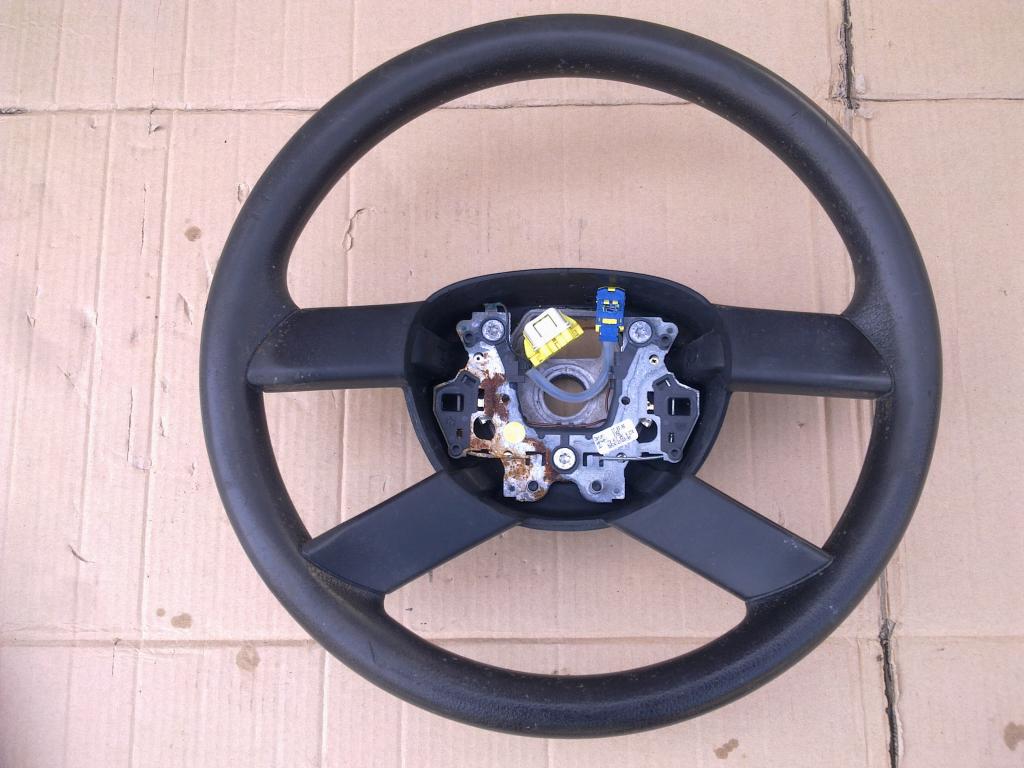 фото №1, Vw touran воздуховод кожа