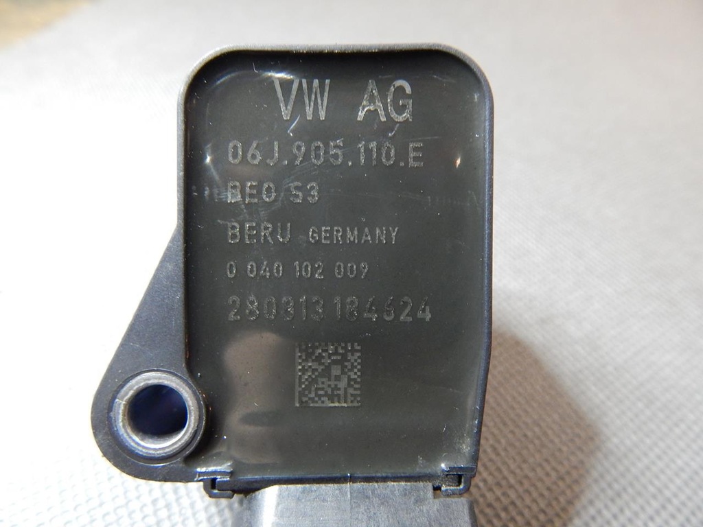 фото №1, Vw golf vii 7 катушка зажигания 06j905110e