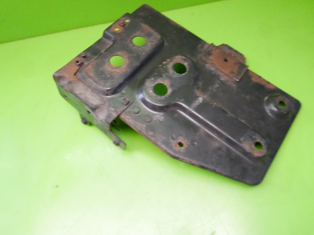 Полка основание аккумулятор vw sharan 1 1.9 tdi 95- Недорого