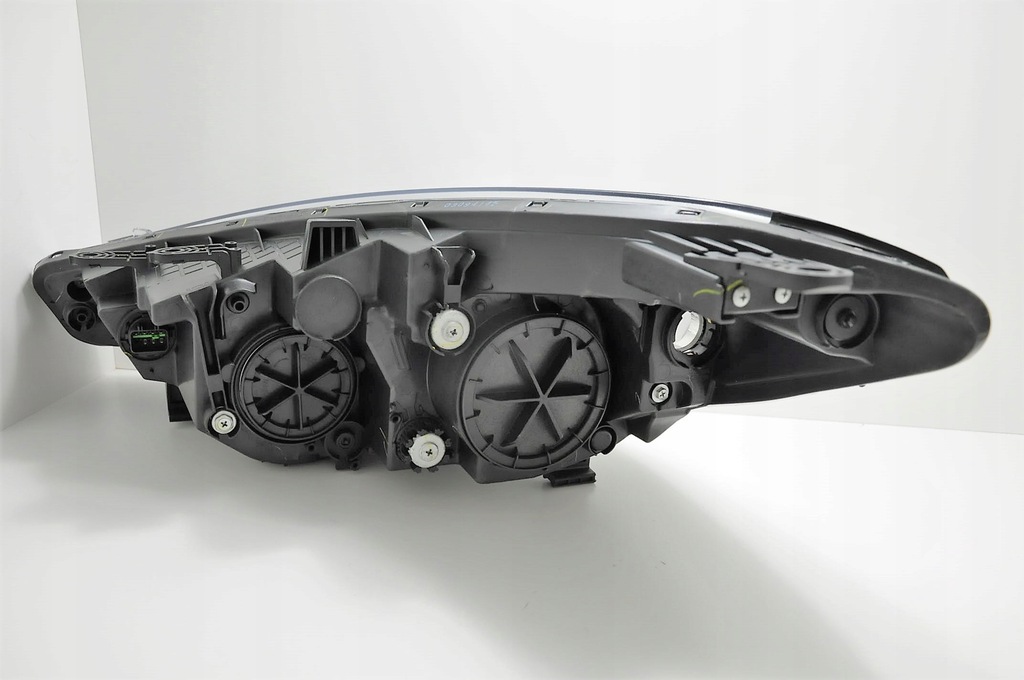 фото №3, Kia cerato od 2013- лампа фара правый новый ^