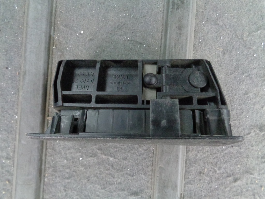 фото №4, Замок засувка шторка лівий opel vectra b kombi