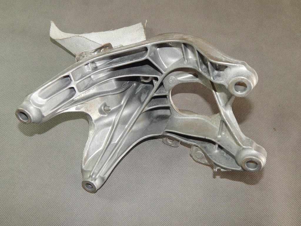 фото №4, Audi a5 f5 кронштейн двигуна 4m0199308bl