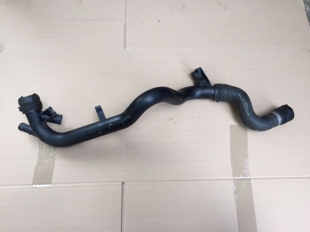 фото №1, Audi a4 a5 wąż труба 03l121071b, 8k0121101p комплект