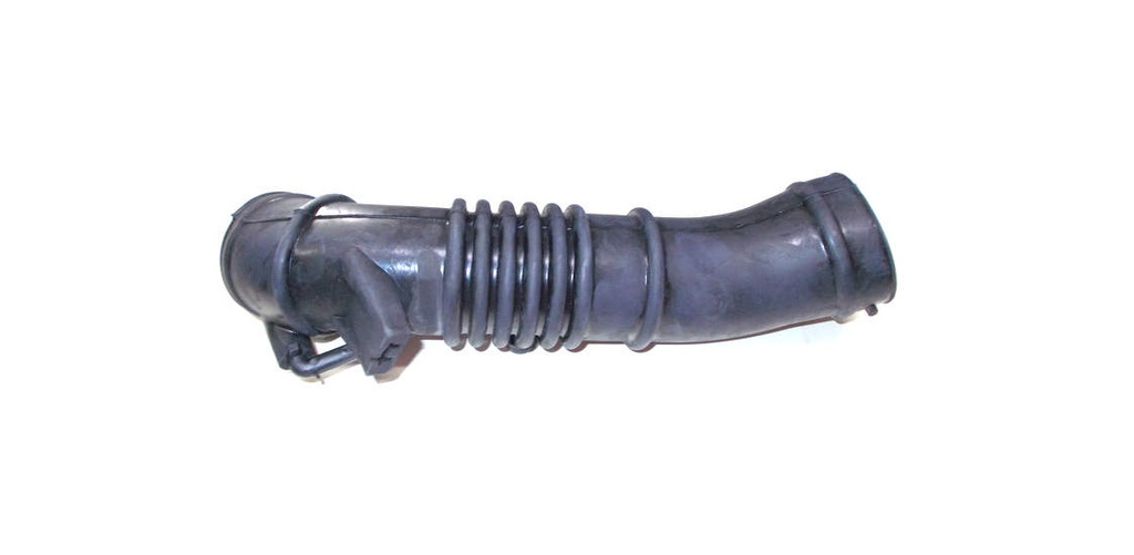 фото №1, Шланг фильтра воздуха mazda 323 premacy 1.8 2.0