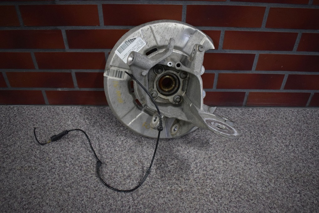 фото №1, Поворотный кулак ступица правая задняя bmw 5 f11