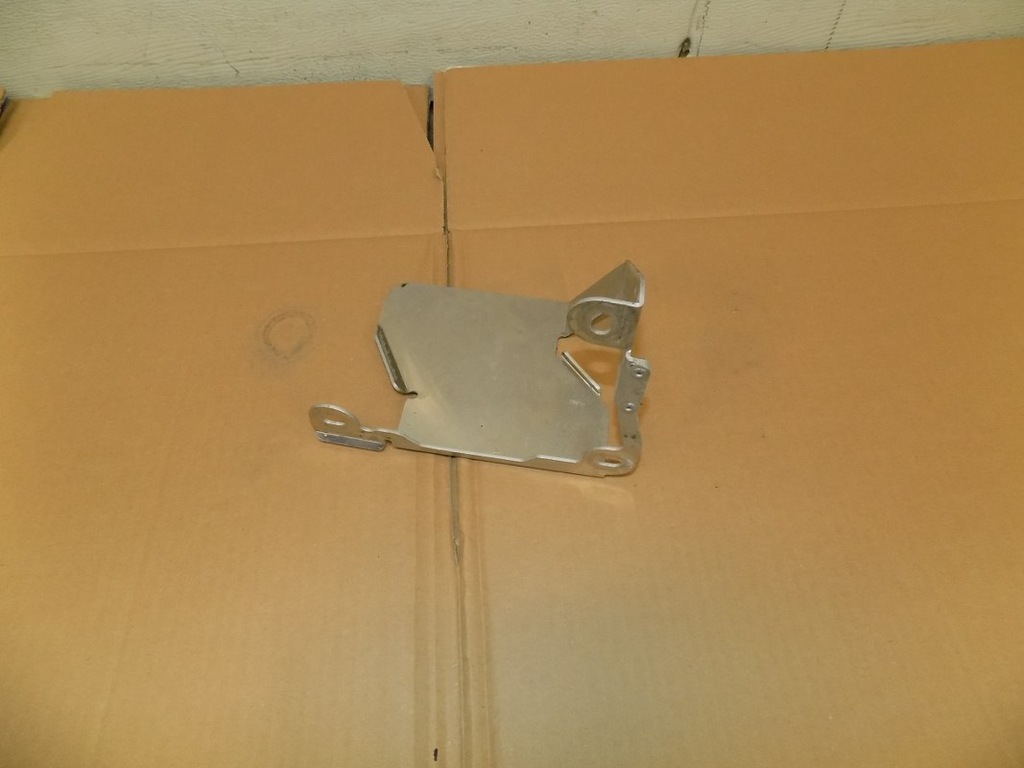 фото №1, Mercedes 15r sl r231 231 защита корпус насоса abs